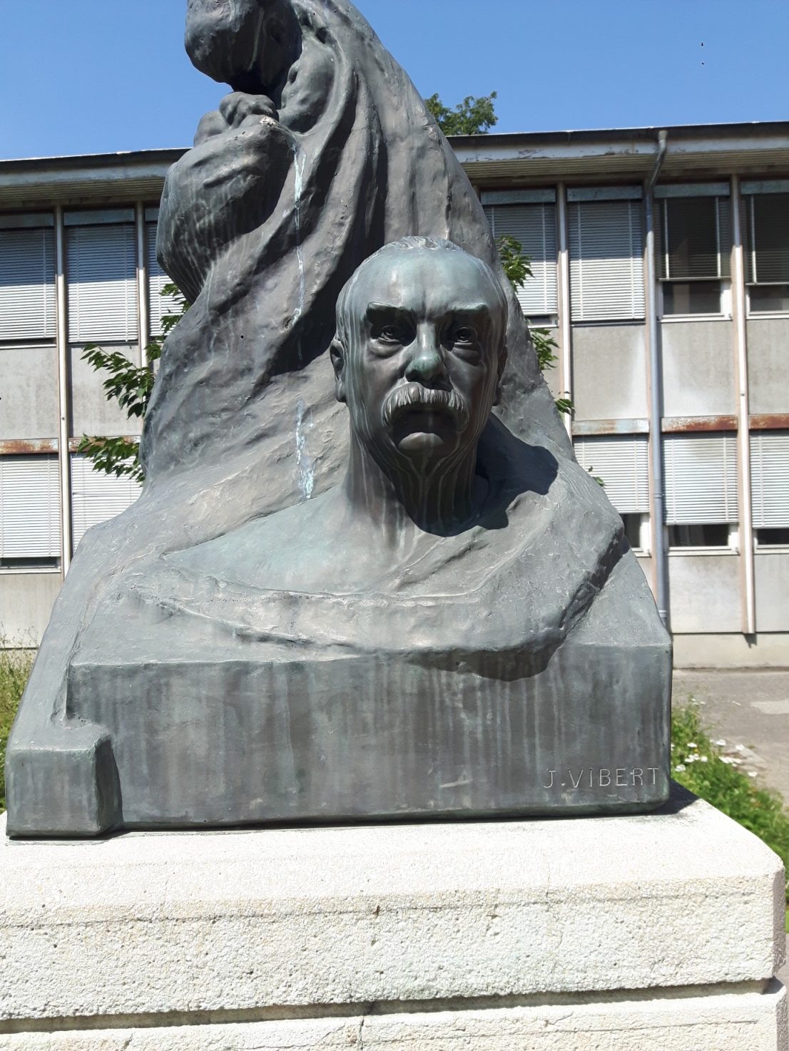 Alcide Jentzer's monument, Geneva - 02.jpg